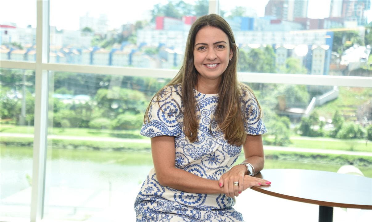 Aline Mafra, diretora comercial da Latam Brasil