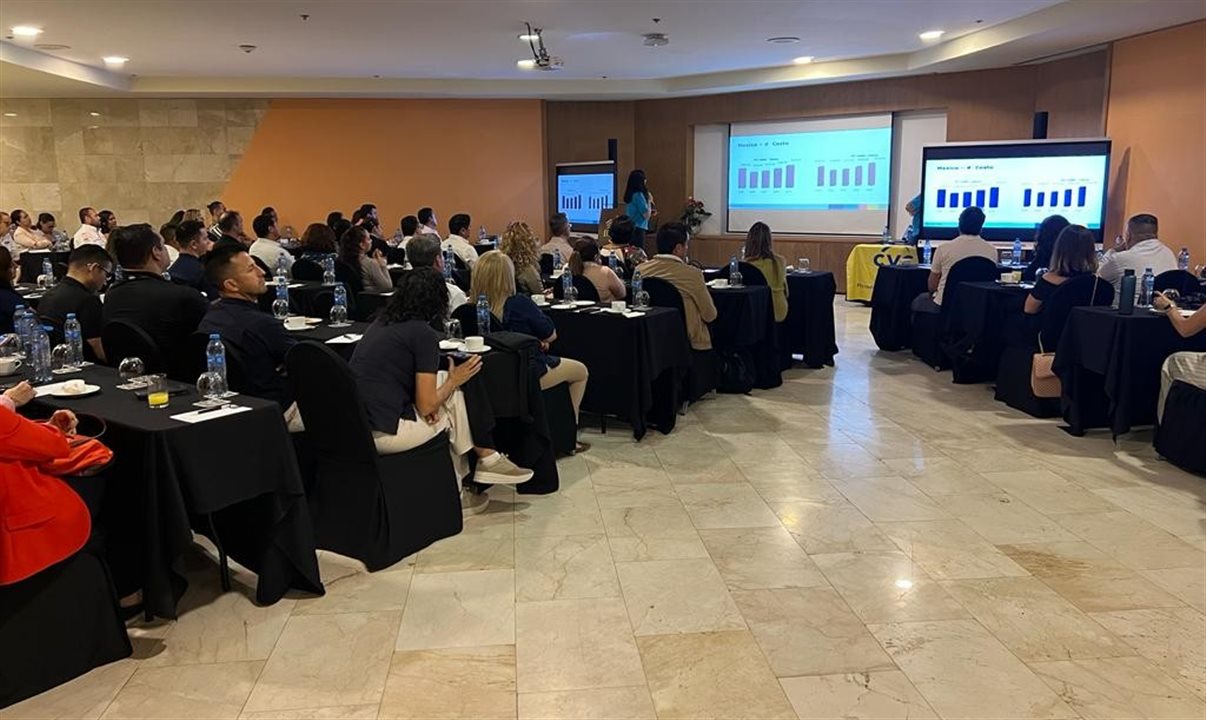 CVC Corp hosts a meeting with suppliers in Cancún