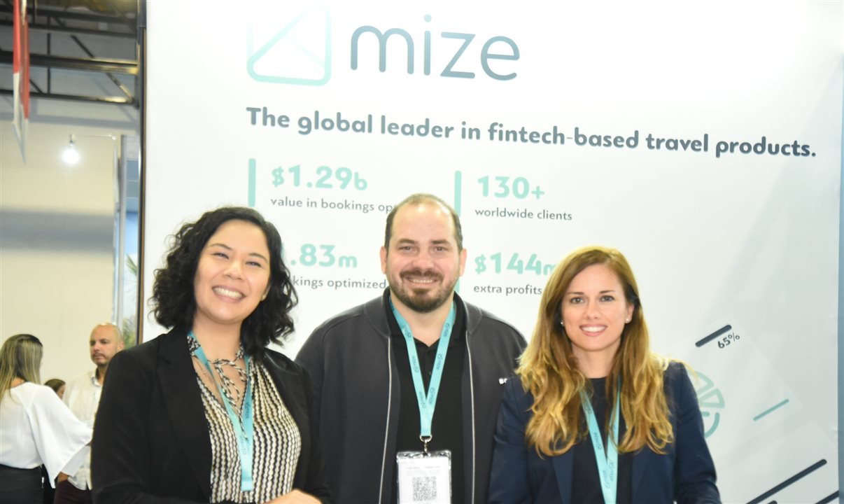 Beatriz Bongiovanni, Cristobal Reali e Patricia Alonso promovem nova marca Mize na WTM 2023