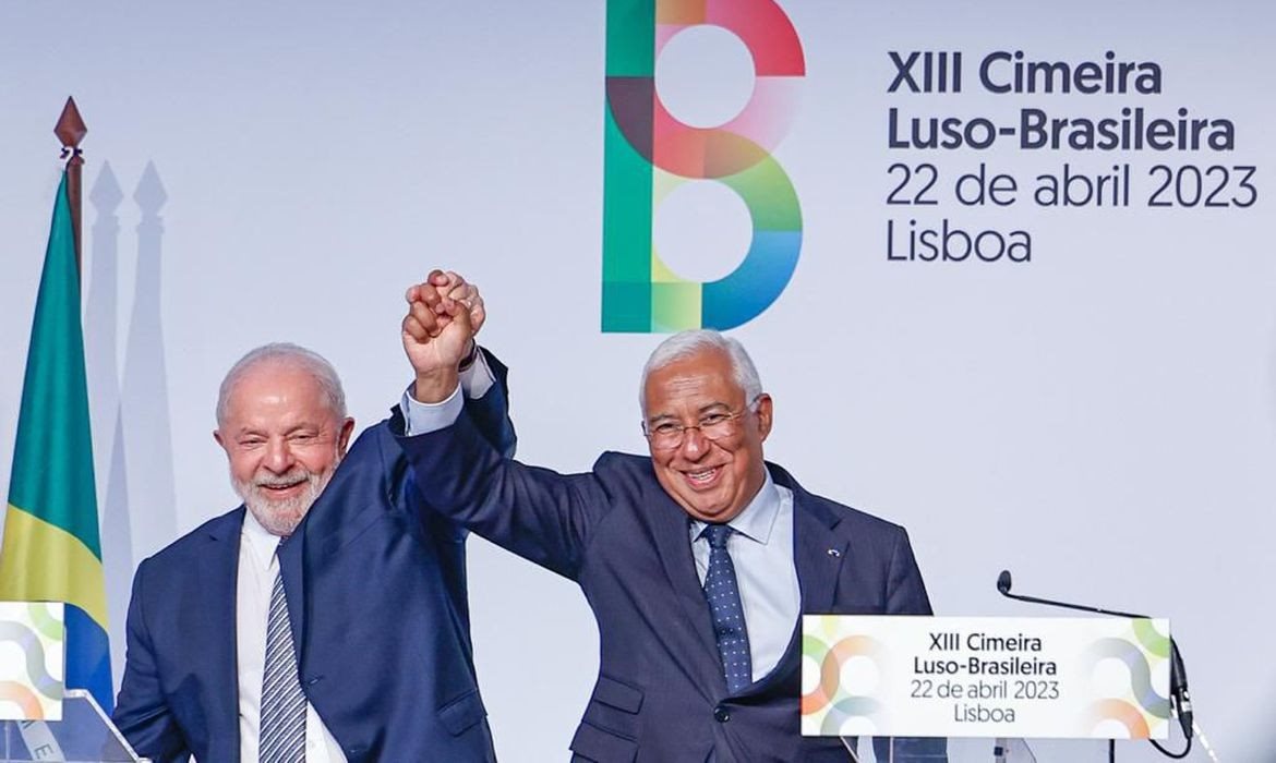 O presidente Lula e o primeiro-ministro de Portugal, António Costa, no último sábado, em Lisboa