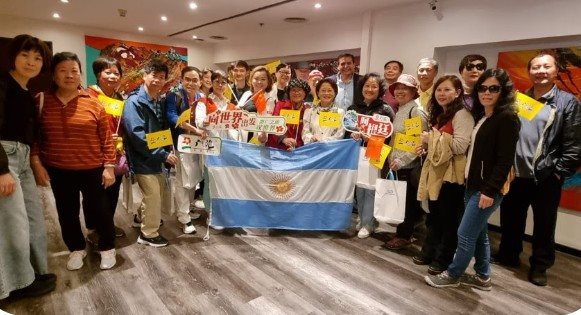 Grupo de visitantes chineses são recebidos em Buenos Aires