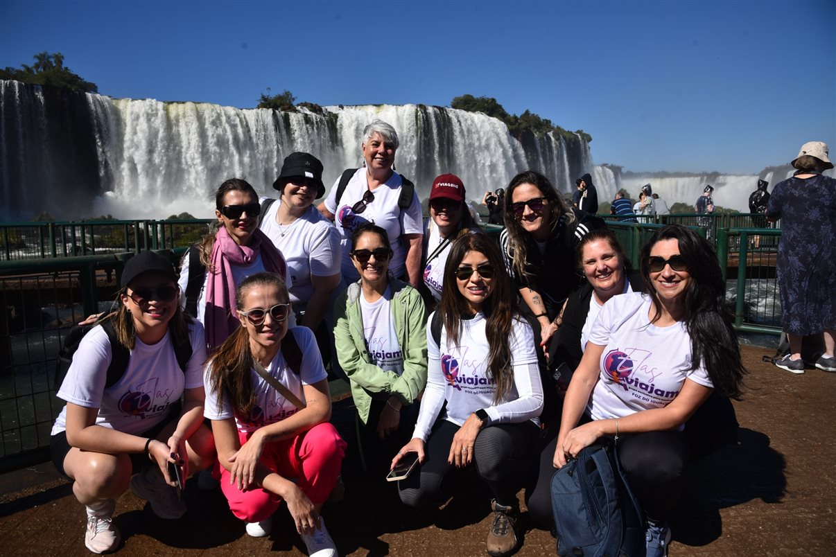 Grupo nas Cataratas do Iguaçu
