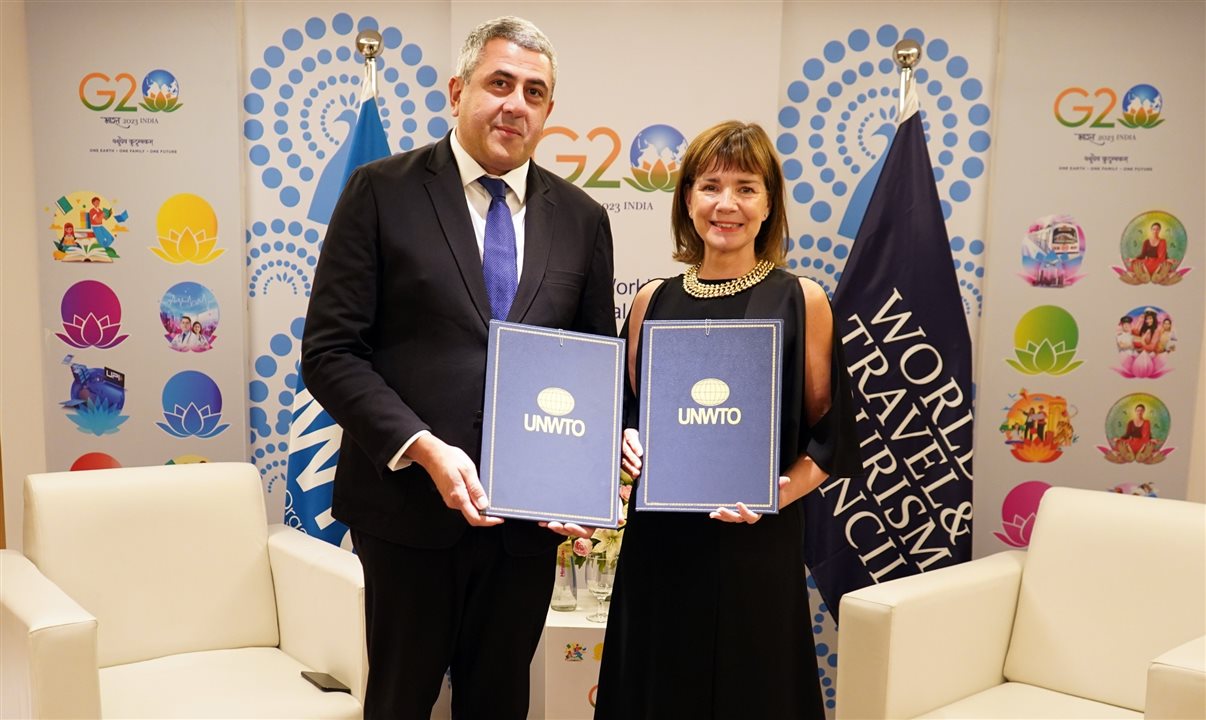 O memorando foi assinado pela presidente e CEO do WTTC, Julia Simpson, e pelo secretário-geral da OMT, Zurab Pololikashvili