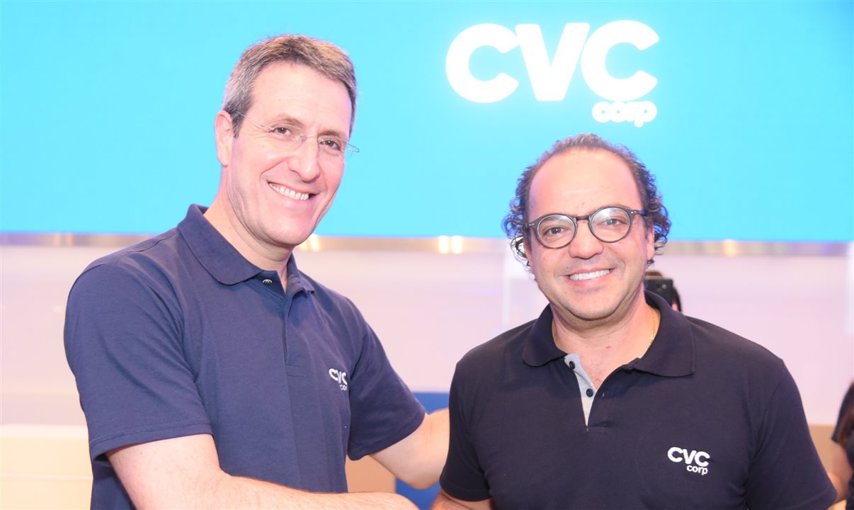 O presidente da B3, Gilson Finkelsztain, e o CEO da CVC Corp, Fabio Godinho