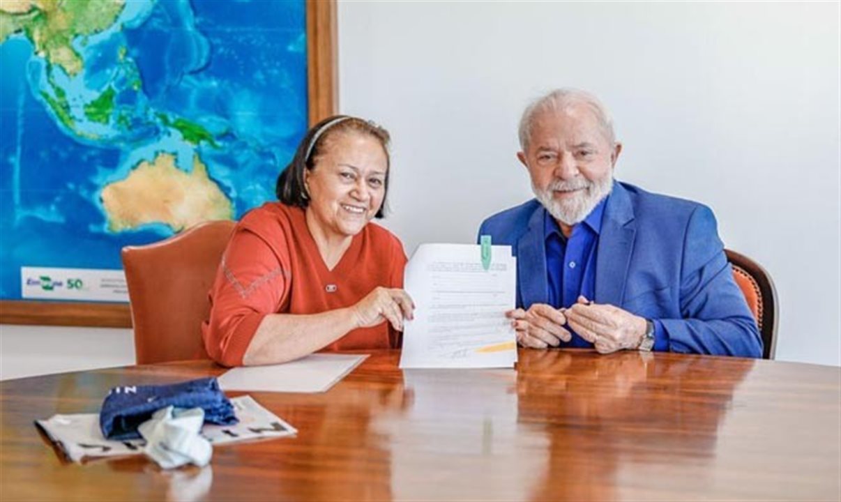 Governadora Fátima Bezerra e Presidente Lula assinam decreto que insere o RN no Plano de Promoção do Equilíbrio Fiscal (PEF)