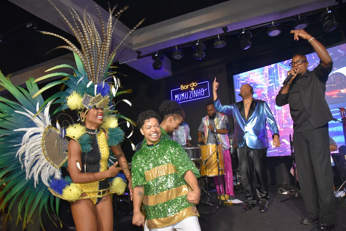 Com inauguração anunciada para 2 de agosto, o Rio Samba Show by Mumuzinho foi apresentado em 18 de julho a representantes do trade