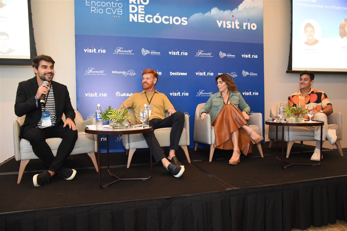 Painel debateu o trabalho dos influenciadores digitais