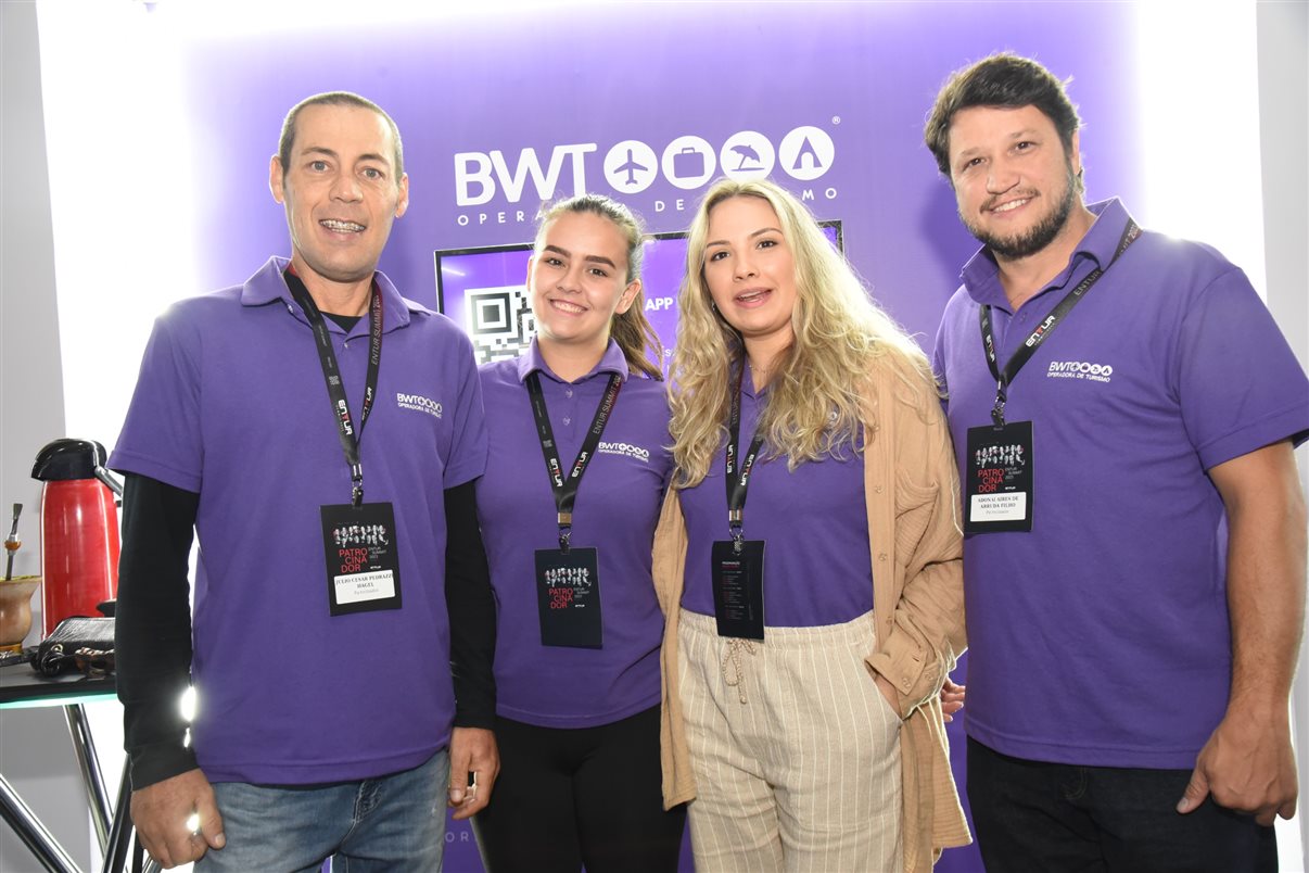 Júlio Cezar Pedrozzi, Letícia Brandão, Anna Voss e Adonai Arruda Filho, da BWT Operadora
