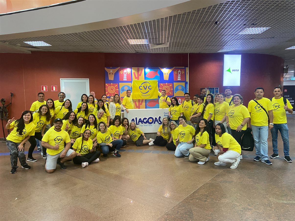Grupo de agentes de viagens chega em Maceió para megafam em Alagoas