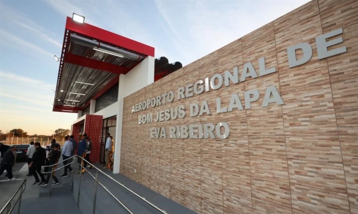 Aeroporto Regional Eva Ribeiro foi inaugurado em Bom Jesus da Lapa (BA).