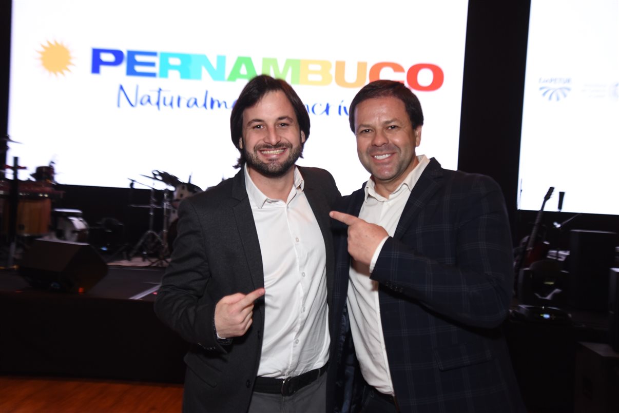 Durante el evento vespertino, Setur-PE y Empetur presentaron videos ok que forman parte de la nueva campaña de promoción del verano de Pernambuco