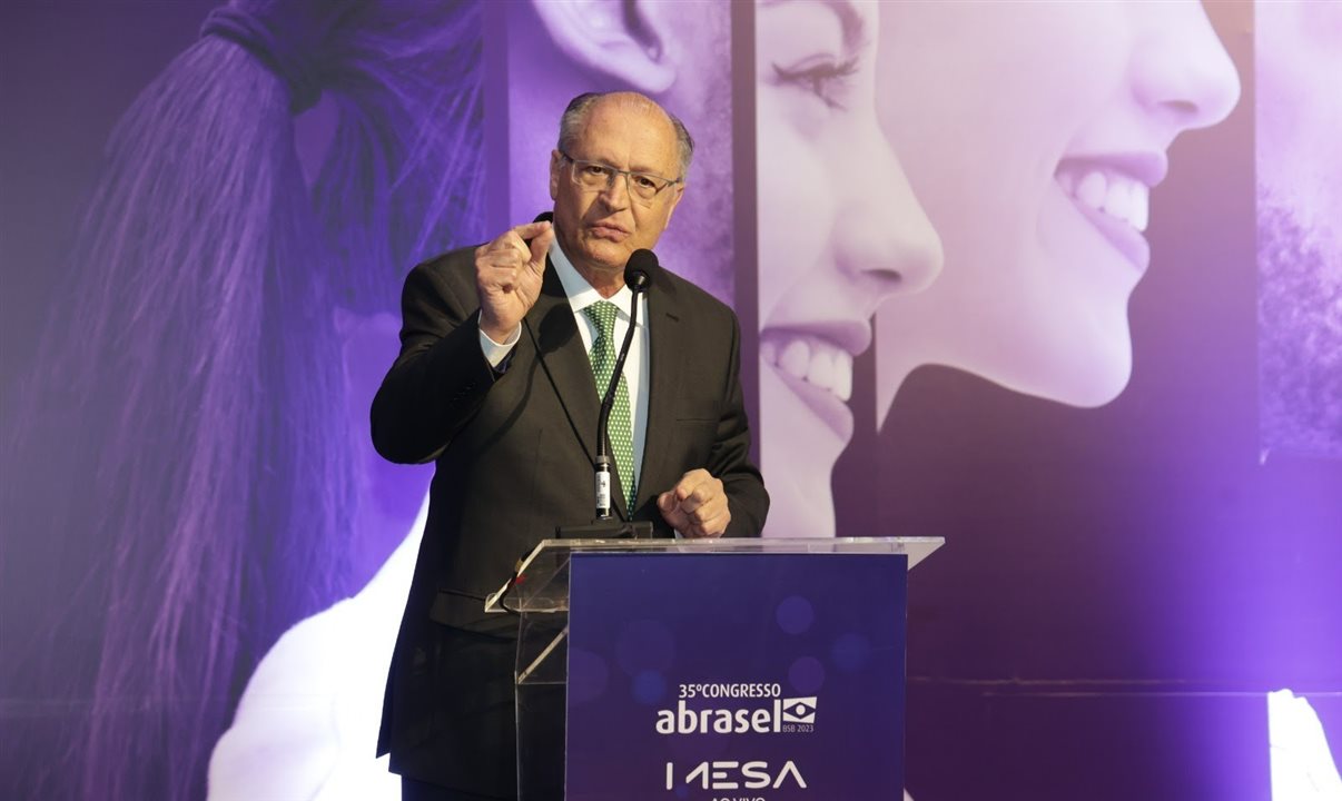 Vice-presidente Geraldo Alckmin participou da abertura do 35º Congresso Abrasel 