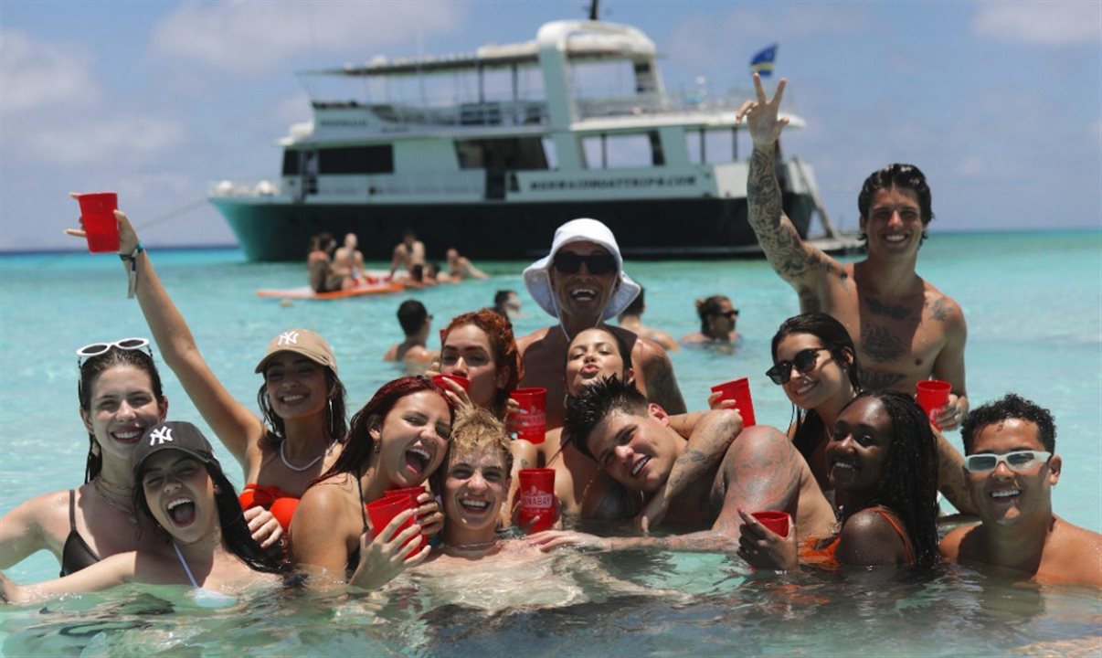 100 influencers de todos os Estados brasileiros visitaram Curaçao durante o Gabi Weekend