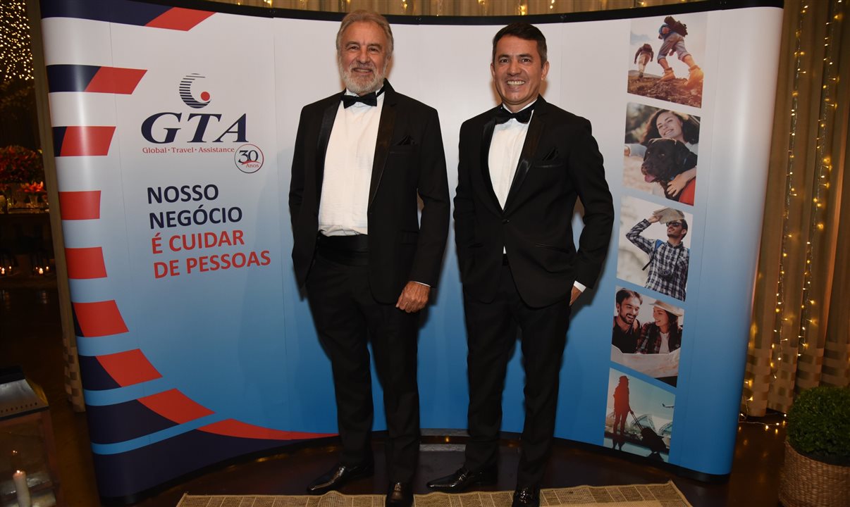 Celso Guelfi com o diretor comercial da GTA, Gelson Popazoglo, um de seus braços direitos