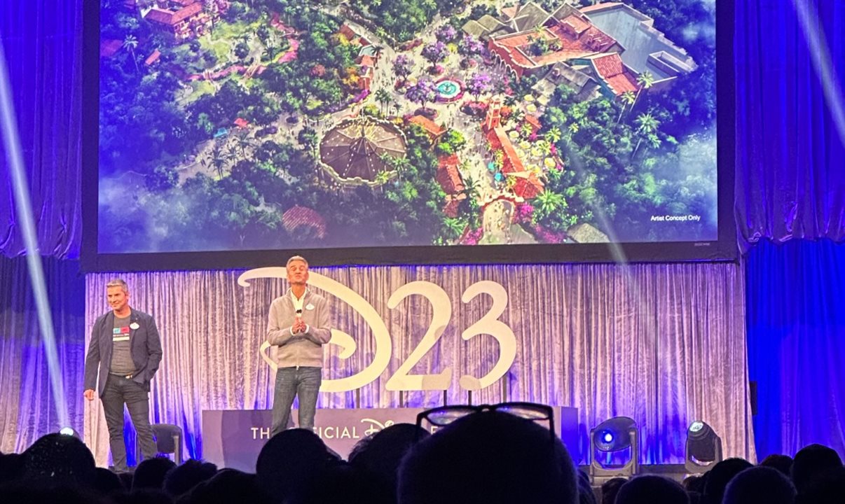 Bruce Vaughn, chief creative officer da Disney, e Josh D'Amaro, chairman Disney Parks, Experiences and Products