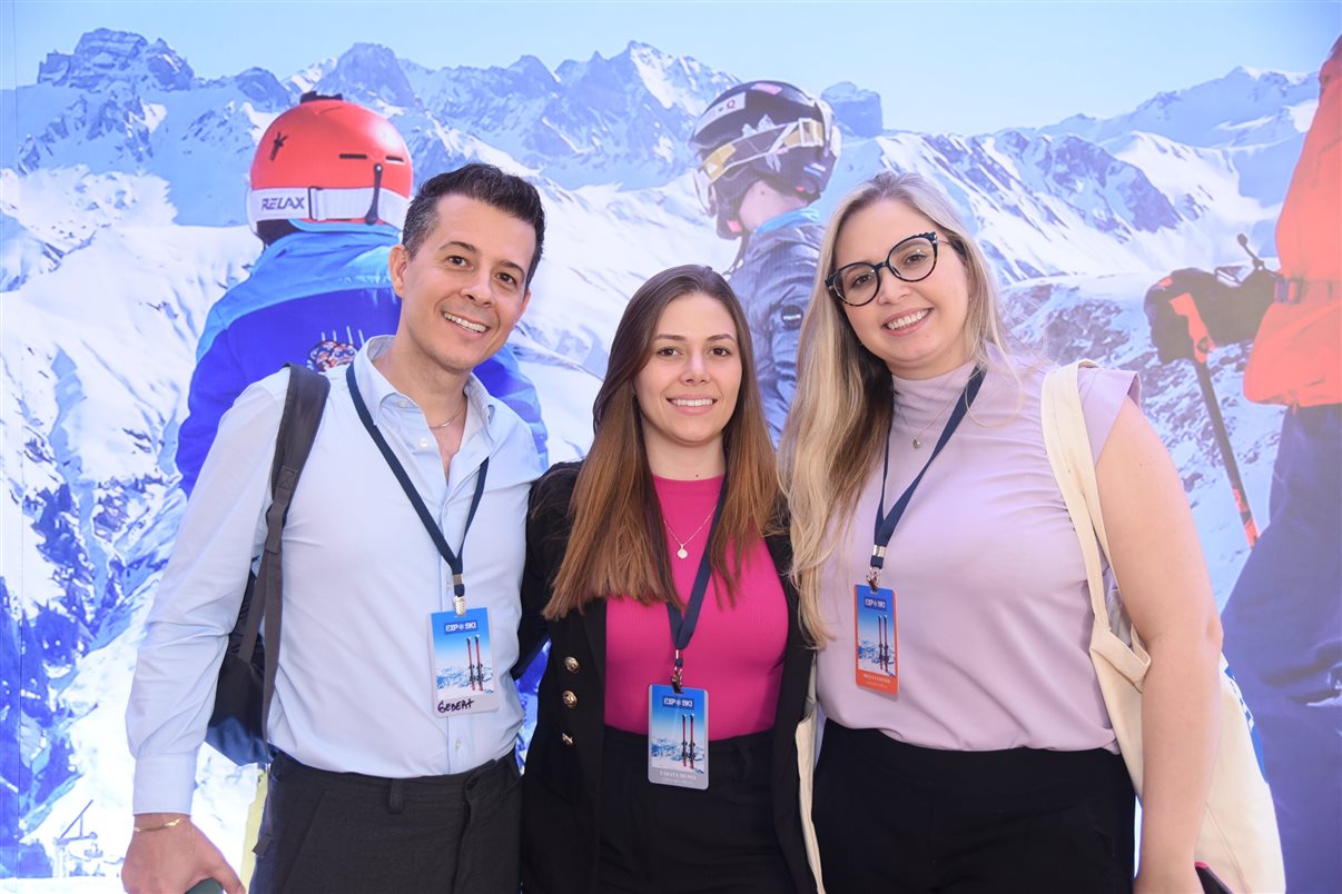 Renê Amorim de PANROTAS y Adriana Boischio de Expo Ski