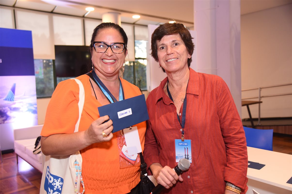 Renê Amorim de PANROTAS y Adriana Boischio de Expo Ski