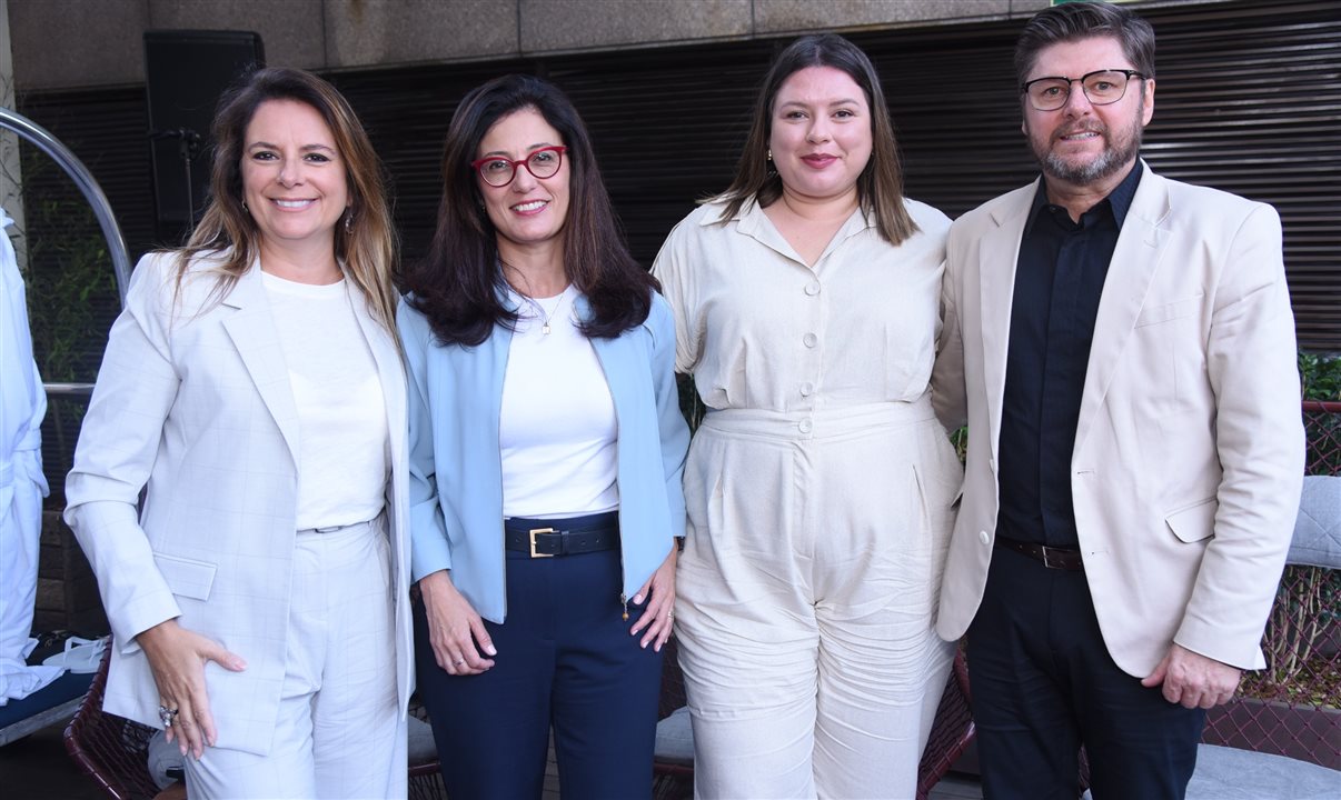 Antonietta Varlese, Lara Teixeira, Sylvia Barreto e Jarves Rockenbach
