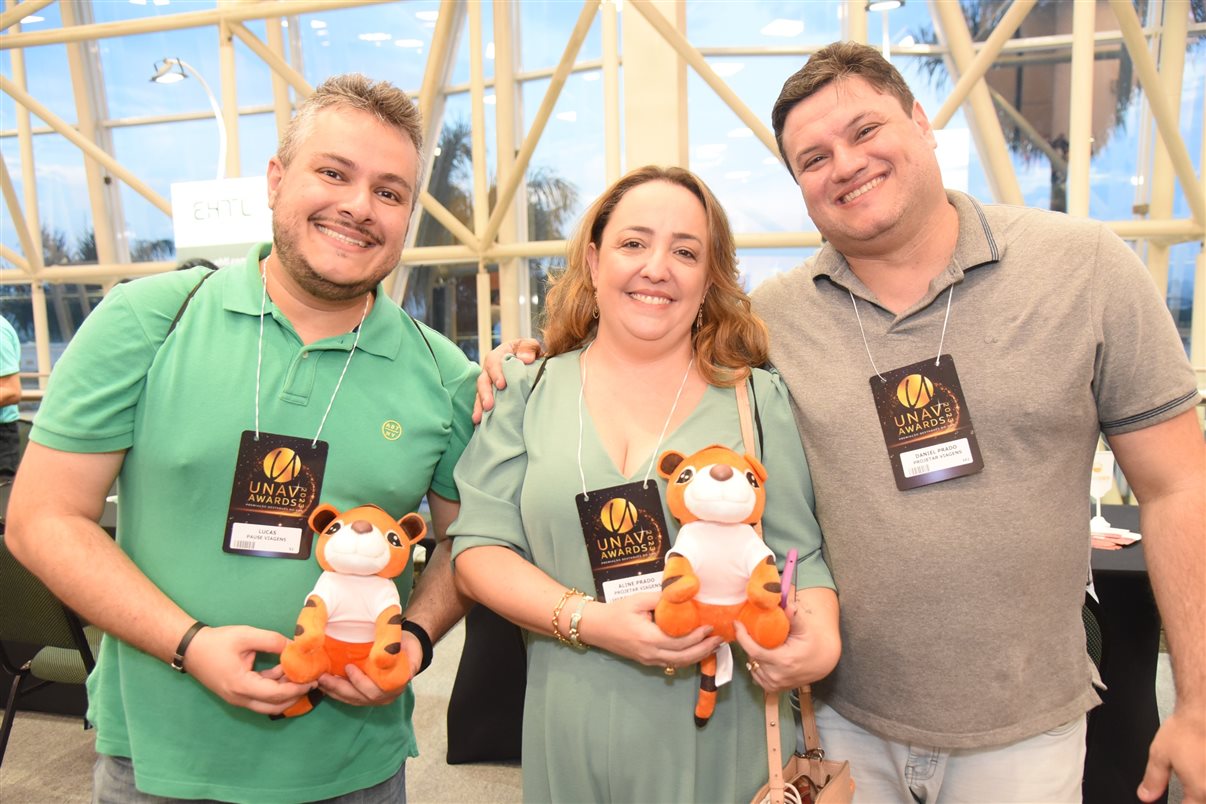 Adriano Pereira, da Unav, e Artur Andrade, da PANROTAS