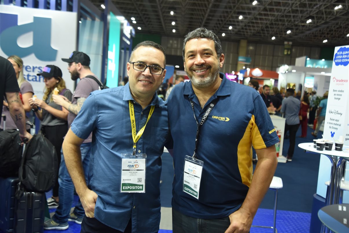 Renê Amorim, da PANROTAS, e Jorge Souza, da Orinter, na Abav Expo 2023