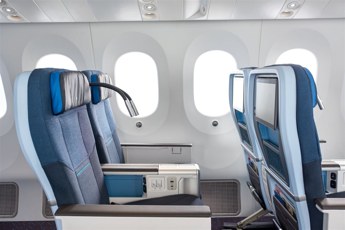 Classe intermediária da KLM oferece mais espaço, luxo, opções de serviço, conforto e privacidade