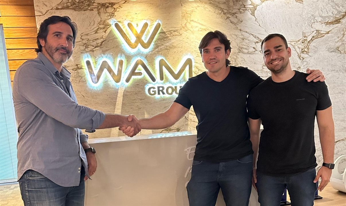 CEO da WAM Group, Lucas Fiuza, o sócio fundador e CEO da Up Music, Rodrigo Borges, e o CFO da Up Music, Murilo Rodrigues