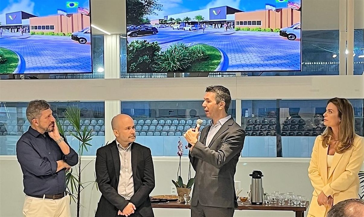 Ricardo Gesse, CEO da Zurich Airport Brasil, no anúncio da construção da Escola Americana no Aeroporto de Vitória