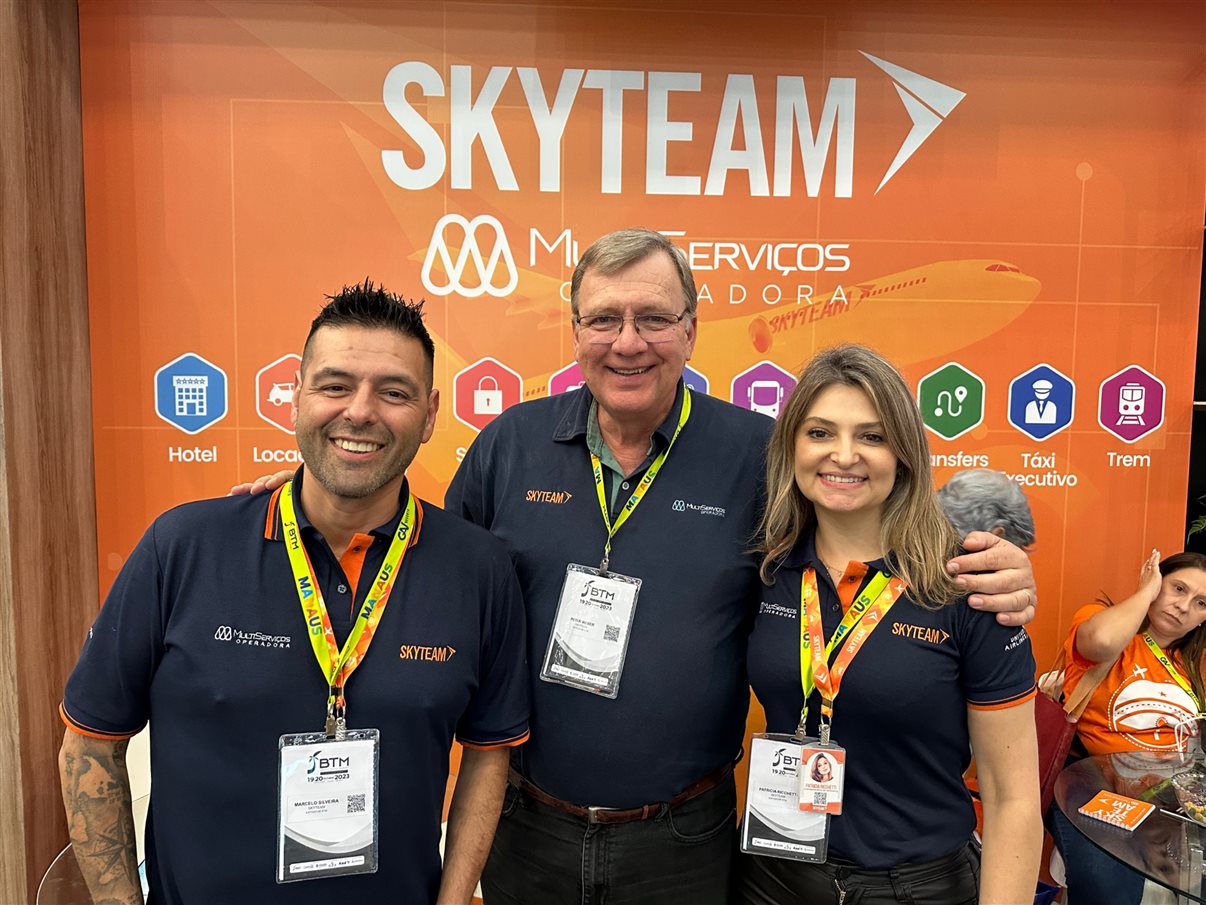 Marcelo Silveira, Peter Weber e  Patrícia Richetti, da Skyteam