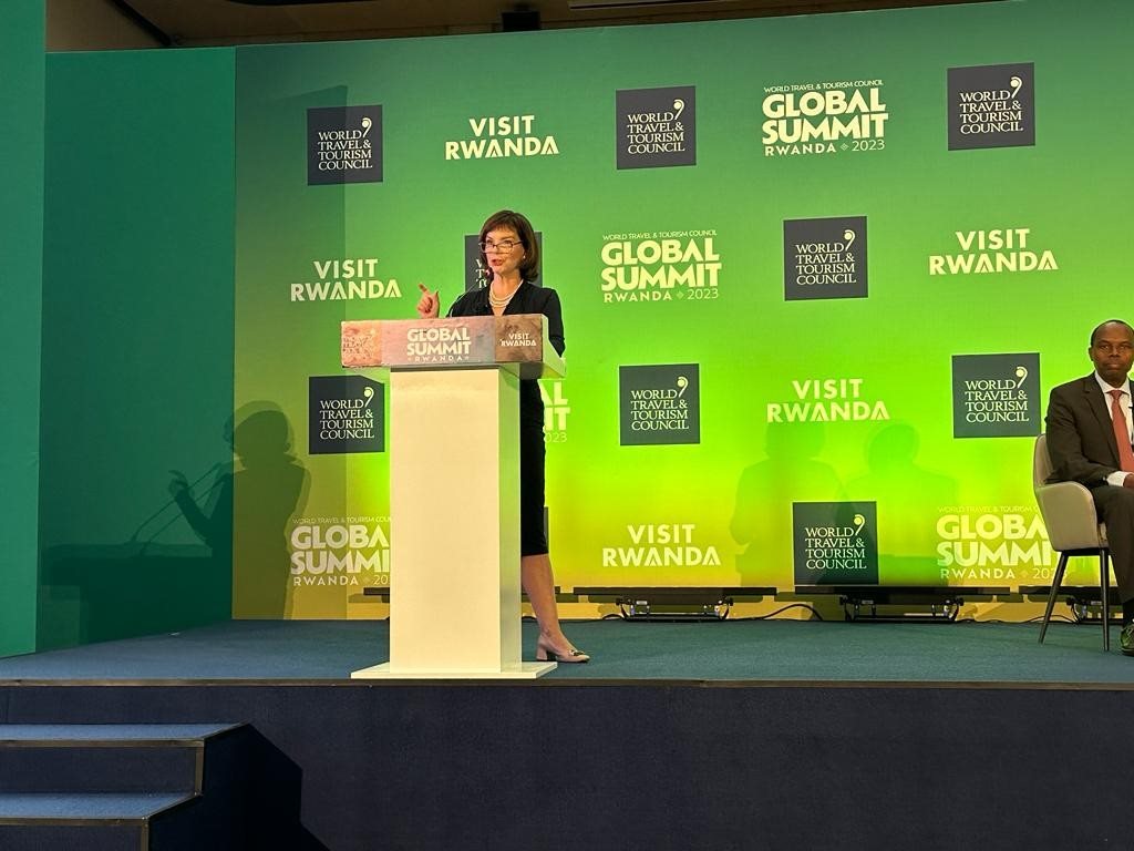 Julia Simpson, CEO do Conselho Mundial de Viagens e Turismo (WTTC)