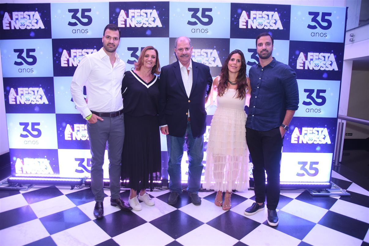 Rubens, Ju, Mauro, Marina e Carlos Schwartzmann, da Costa Brava