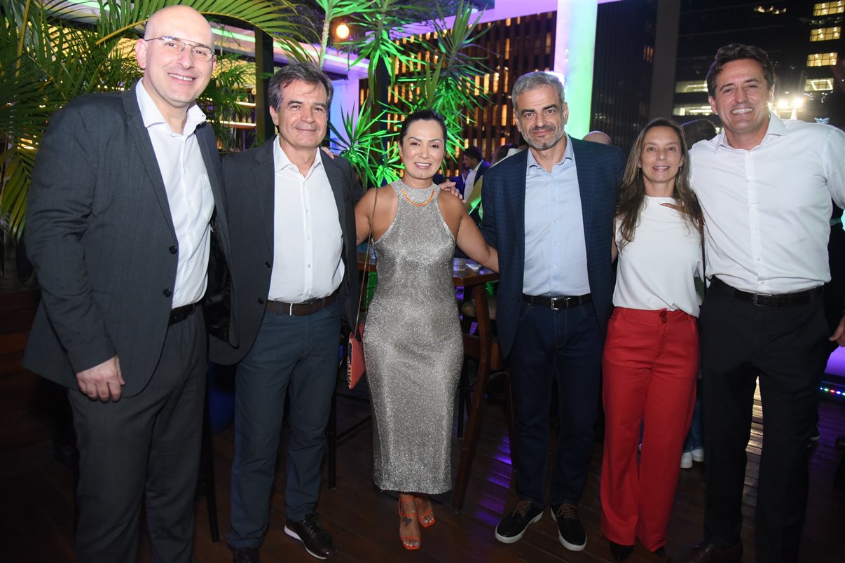 João Pin, do Lufthansa Group, Thiago Batello, da Kontik, Annette Taeuber, do Lufthansa Group, e Eduardo Vasconcellos, da Kontik