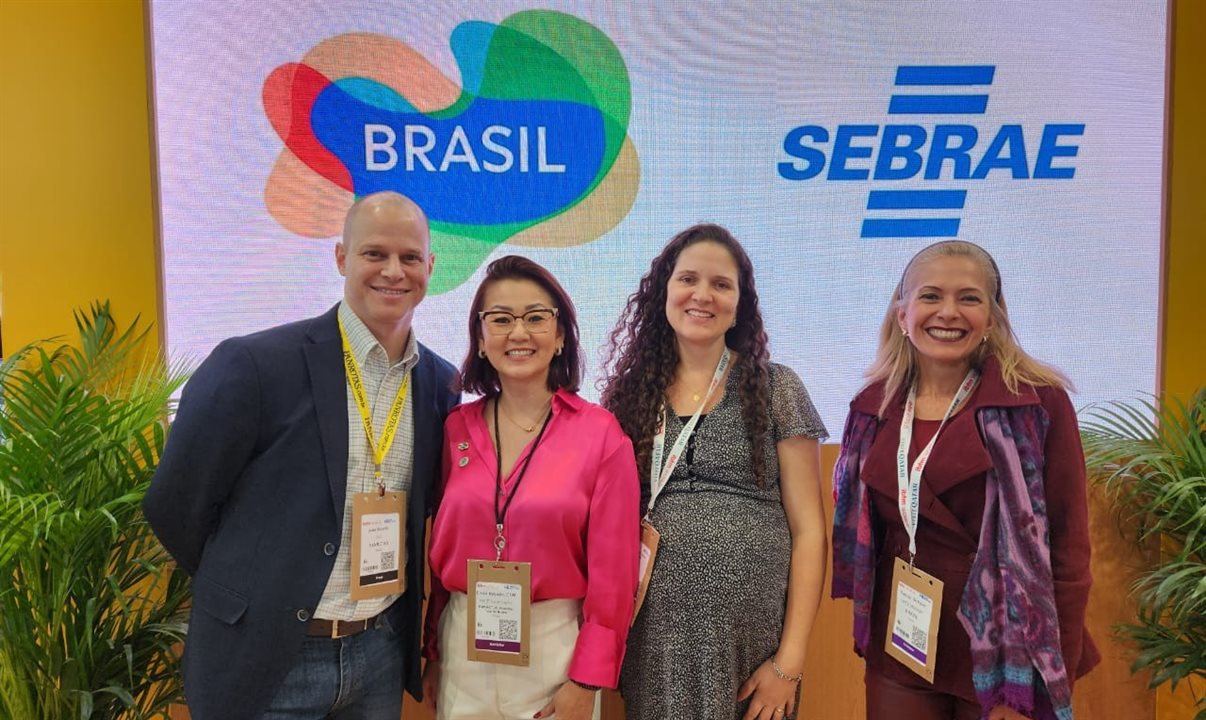 José Guilherme Alcorta, CEO PANROTAS, Ana Carolina Vieira, Cintia Hayashi e Vaniza Schuler, da Embratur