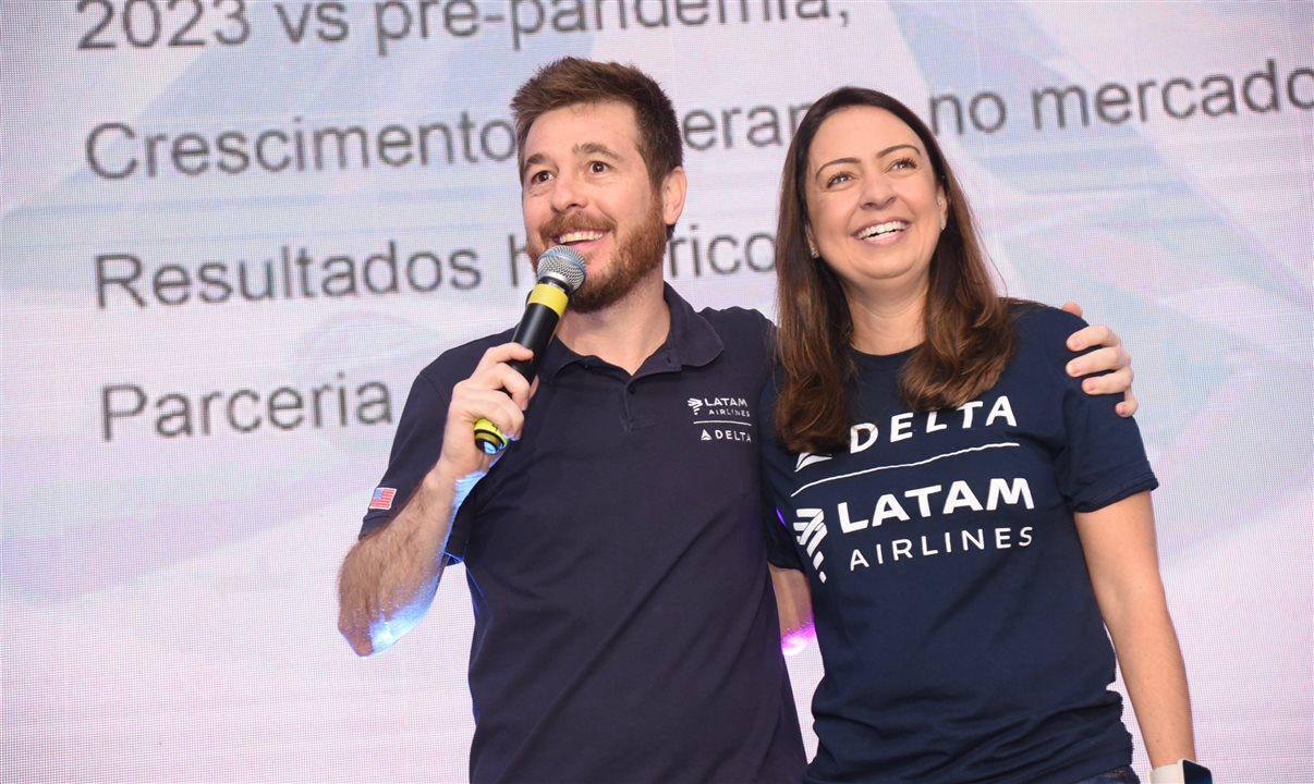 Danillo Barbizan, da Delta, e Aline Mafra, da Latam