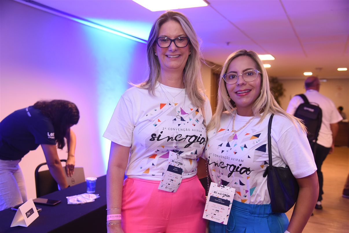 Adriana Marra e Flavia Aguiar, colaboradoras AVIPAM