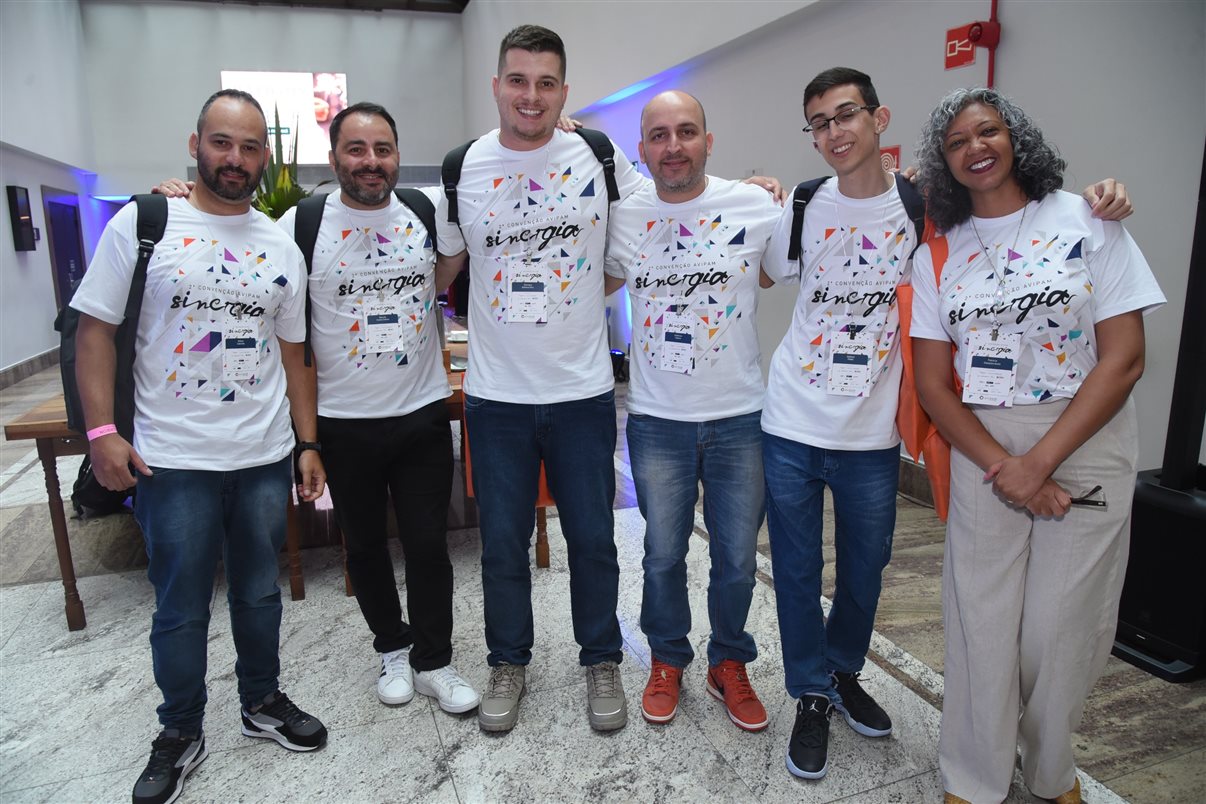 Willian Sobrinho, Marcelo Celeste, Henrique Reis, Guilherme Colasso, Matheus Polato e Patrica Assis, da AVIPAM