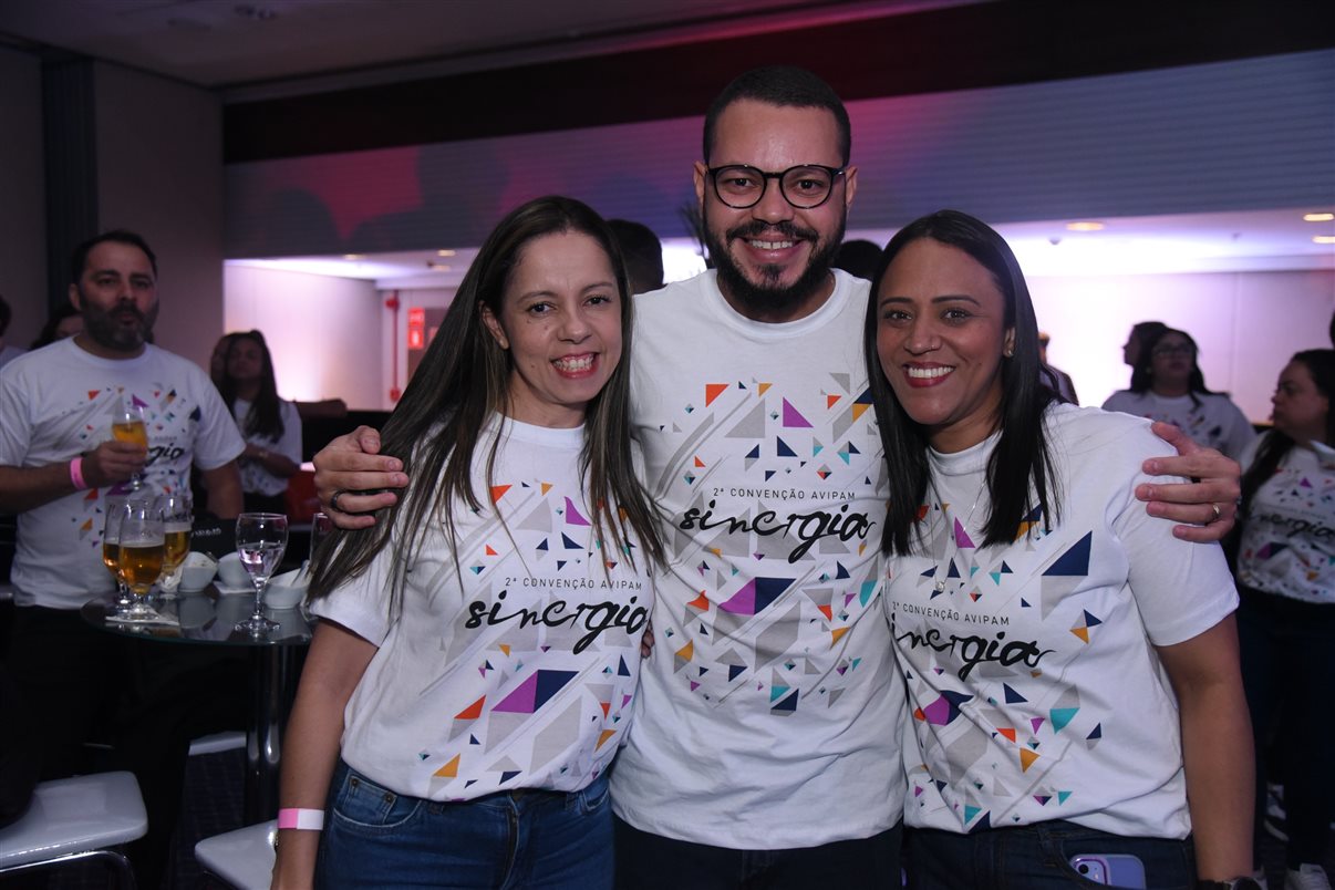 Vanessa Barroso, Diego Souza e Arlene Paixão