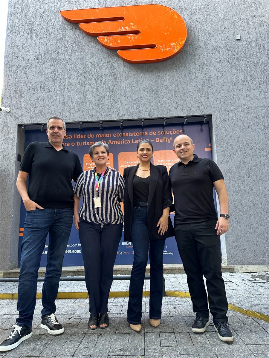 Marcelo Cohen, as gerentes de Lazer, Silvia Lage e Manuella Natividade, e o diretor executivo da Belvitur Edu Junqueira 