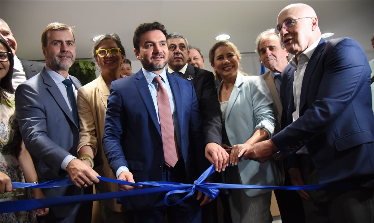 Autoridades inauguram escritório da OMT no Rio de Janeiro