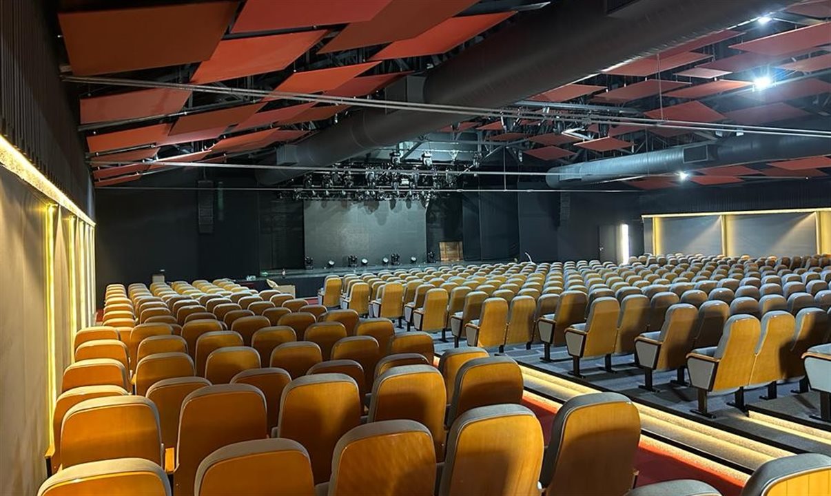 Teatro Fernando Marcondes tem capacidade para 535 pessoas e uma estrutura de 650 metros quadrados