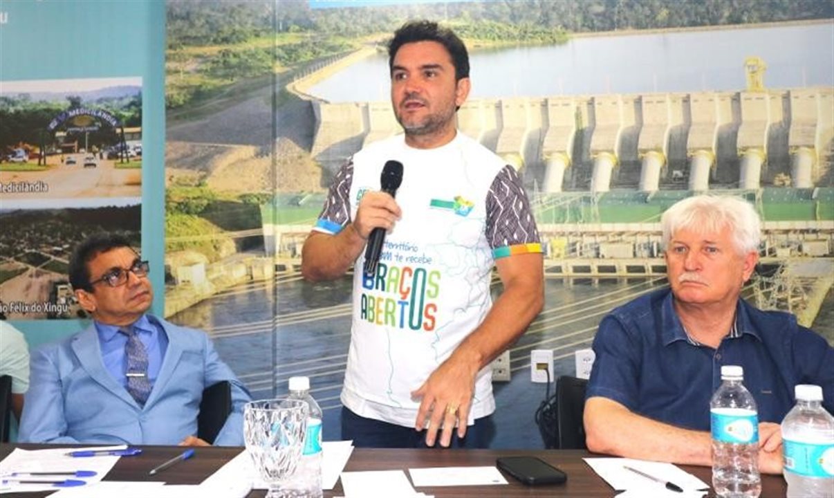 Celso Sabino apresentou as ações do MTur para representantes de 13 municípios da região do Consórcio Belo Monte