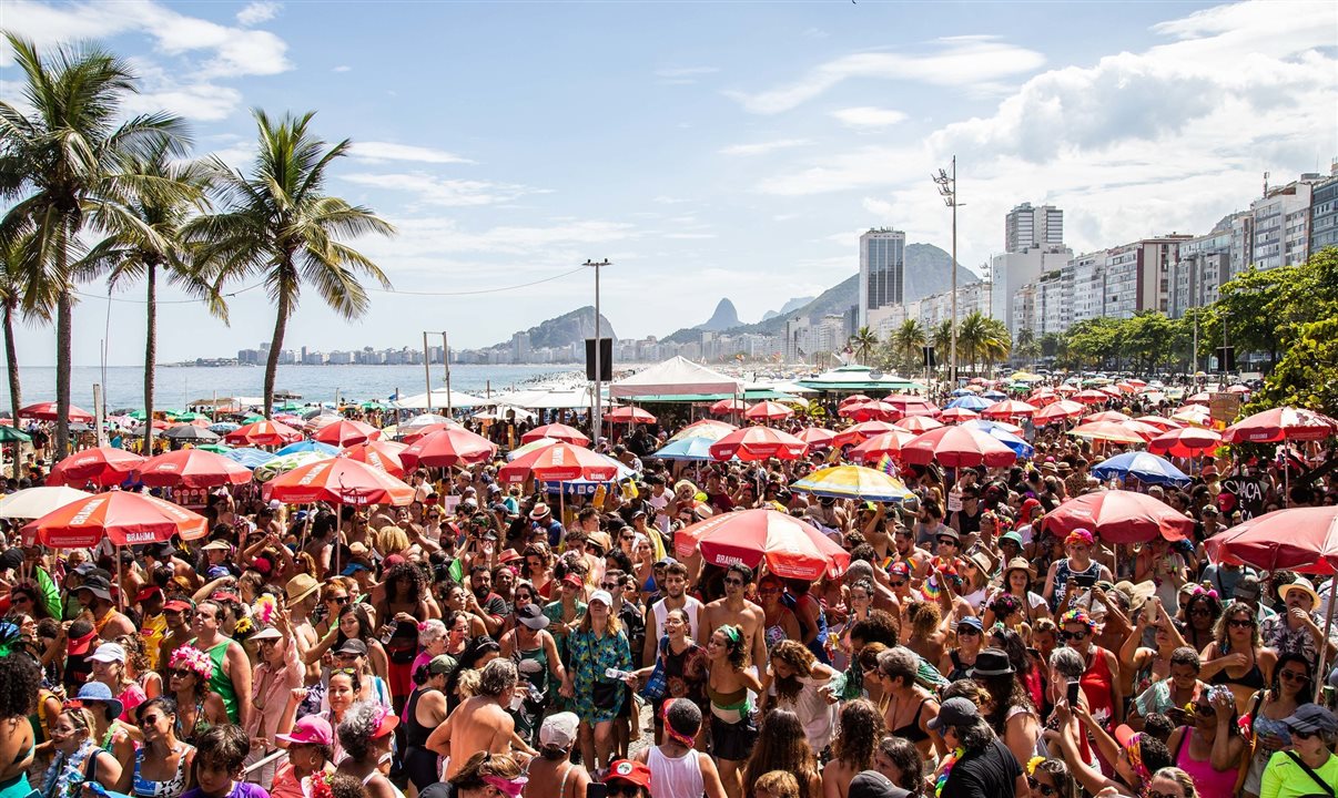 Festas de Carnaval por todo o Brasil devem atrair turistas de todo o mundo