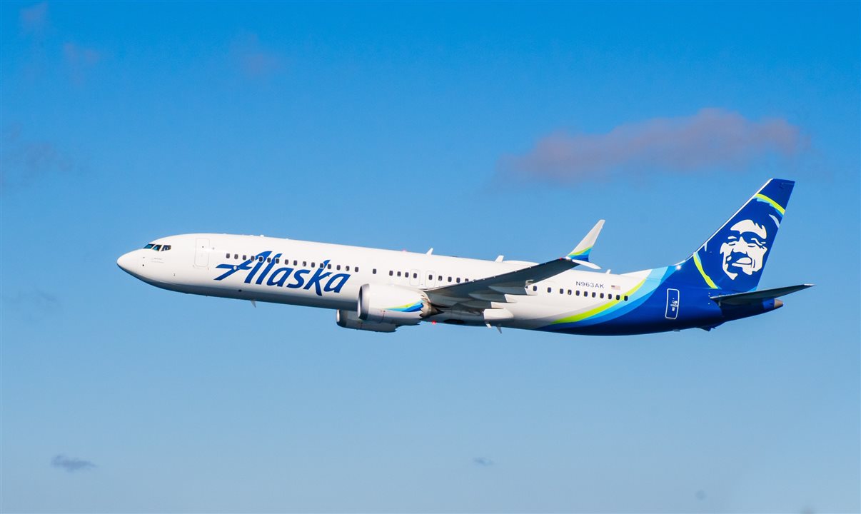 Alaska Airlines suspendeu seus aviões Boeing 737 Max 9 por três semanas