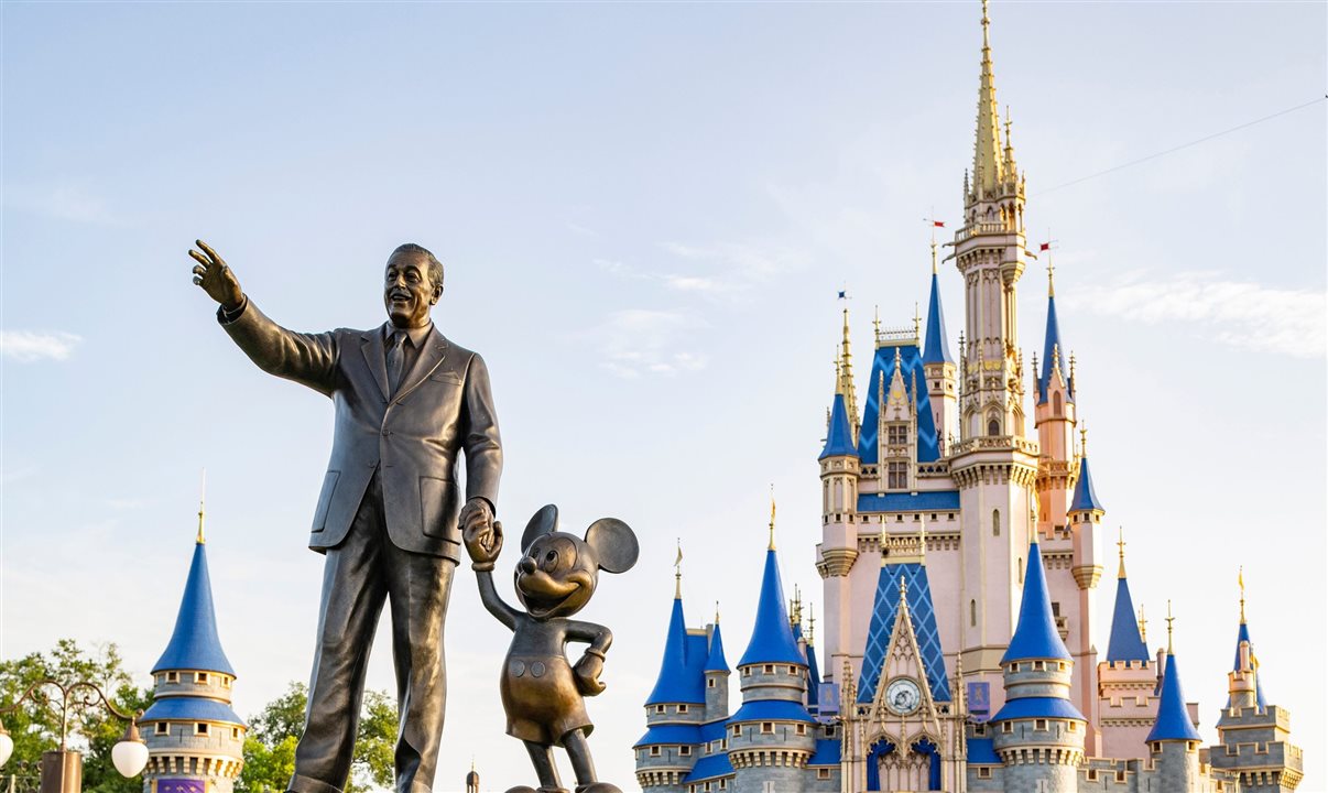 Disney e Ron DeSantis travam disputa há dois anos