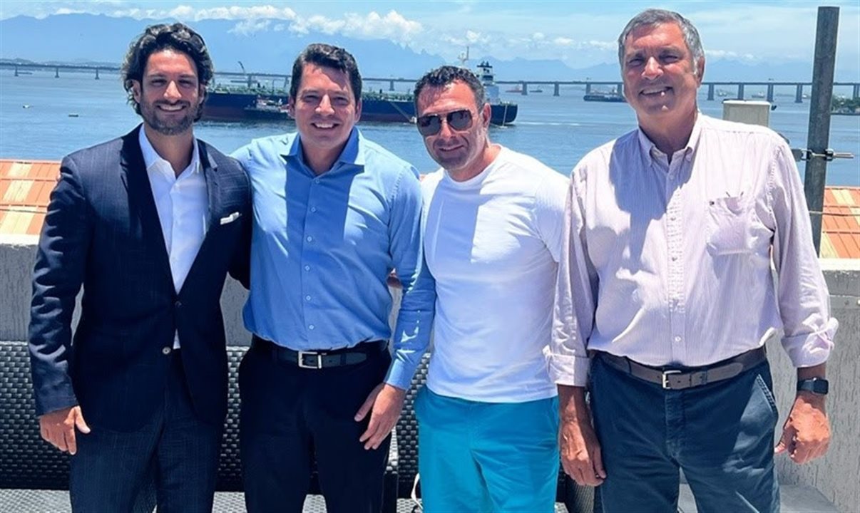 Rui Santoro, CEO da Local; Eduardo Coutinho, CEO da Montreal; Joe DiGangi, sócio da Local, e Mauricio Alvarenga, diretor da Regional São Paulo da Montreal