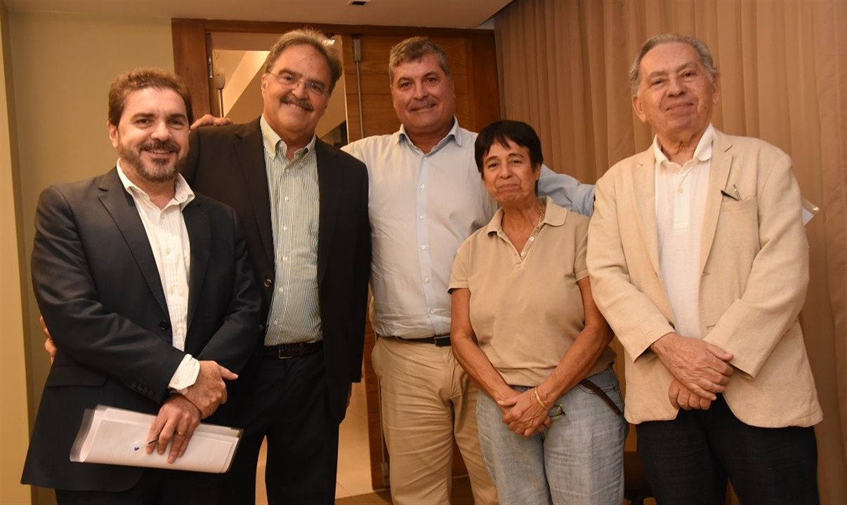 Sergio Sales, Marcelo Conde, Savio Neves, Cristina Fritsch e Sergio Magalhães