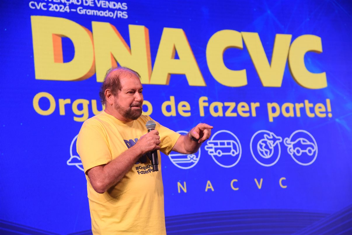 Guilherme Paulus, fundador da CVC, na Convenção de Vendas 2024 da empresa