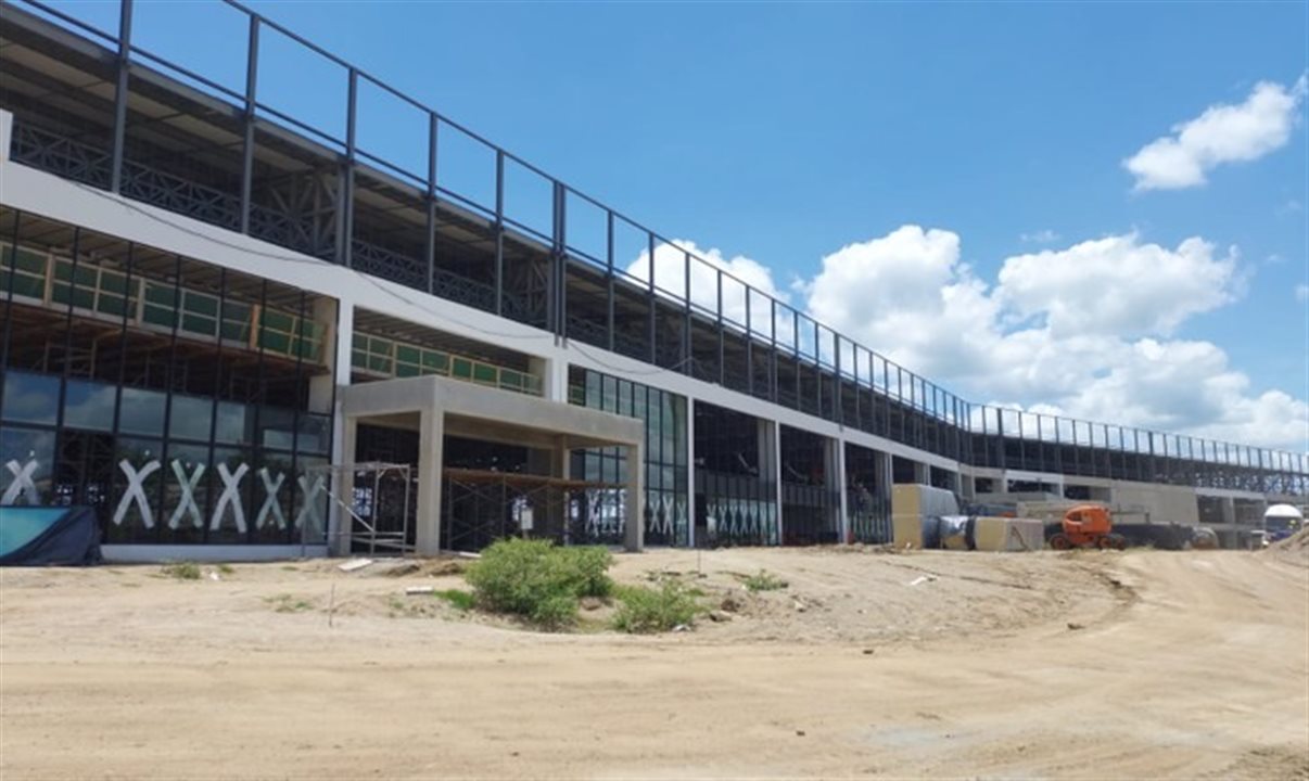 Cerca de 60% das obras do novo Centro de Convenções de Campina Grande já foram concluídas