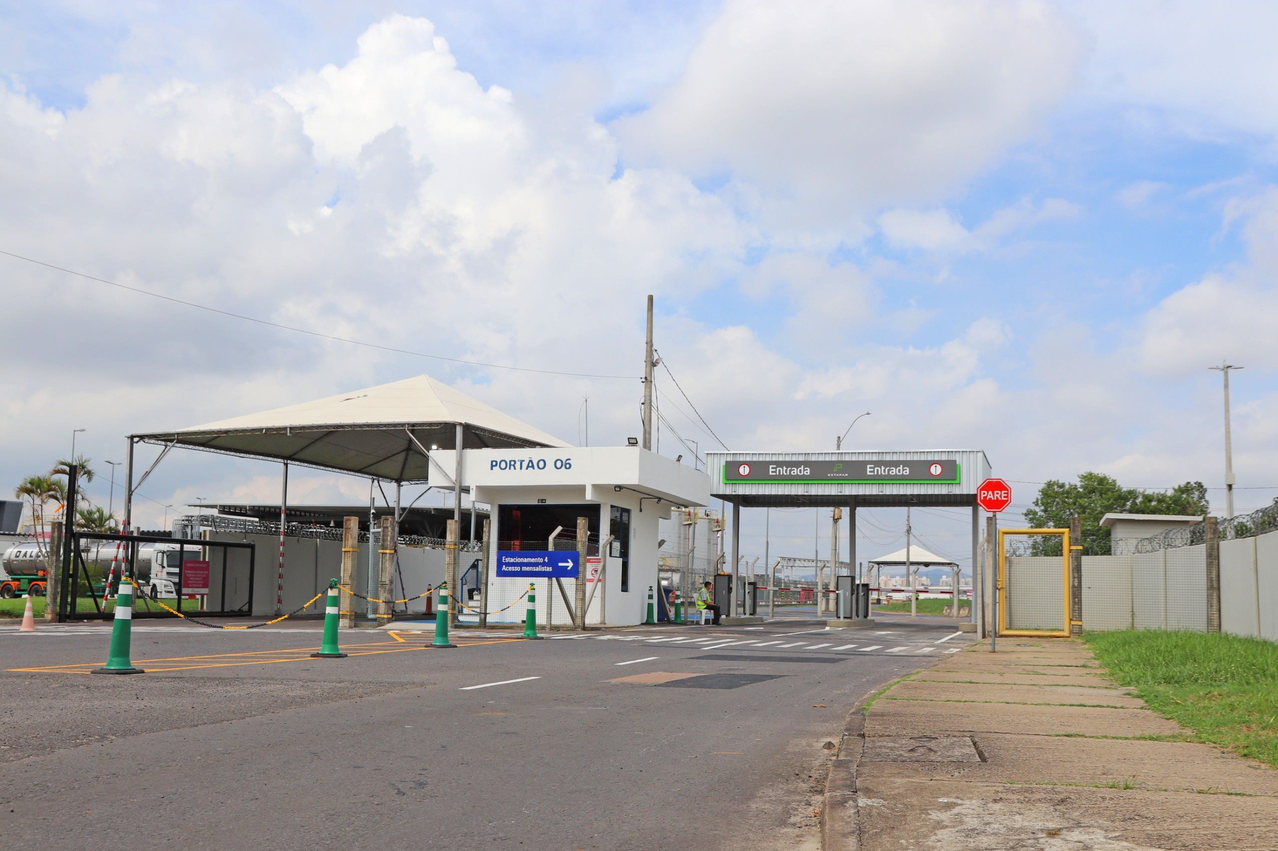 Novo estacionamento do Aeroporto de Porto Alegre disponibiliza 558 vagas e será administrado pela Estapar
