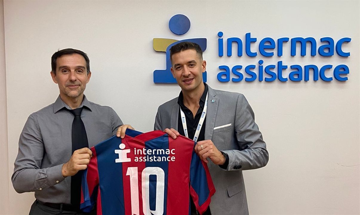 Luiz Marfil, do San Lorenzo, clube patrocinado pela companhia de seguro viagens, e Agustin Barroso, da Intermac