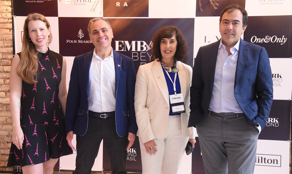 Marilia Ferraz, Jack Ezon e Sylvia Silva, da Embark Beyond, com Tomás Perez, do TP Group